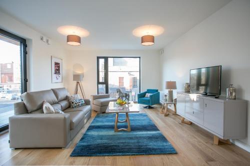 Grand Canal Square Apartments