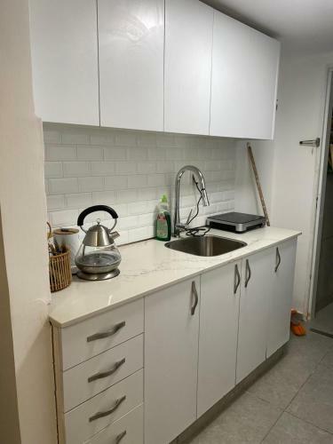Praia Apartments - Saharon
