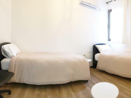 Hostal City Center Rooms