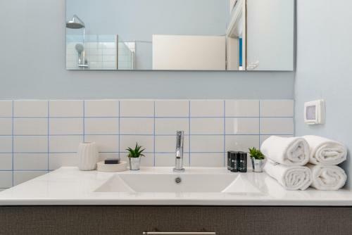 Apartamento Chromatics By Tlv2rent