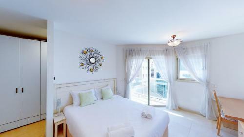 Apartamento Gordon Beach 2br Duplex By Holyguest