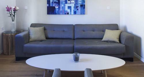 Apartamento Serene 2br In Dizengoff Square By Holyguest