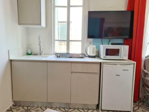 Lisetta - By Beach Apartments Tlv