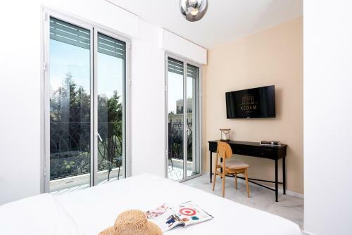 Kedem - By Beach Apartments Tlv