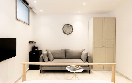 Kedem Underground - By Beach Apartments Tlv