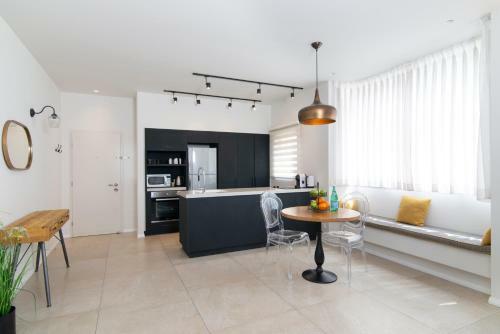 Apartamento Rabin Square By Tlv2rent