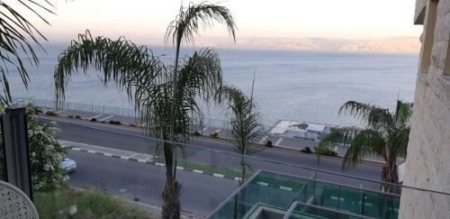 Hotel Nofim Suites