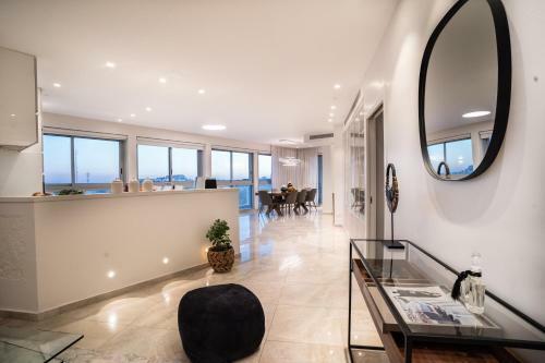 Apartamento The Intercontinental Palace - Luxury Residences