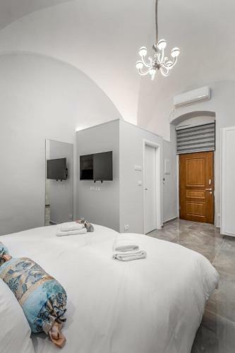 Magical Apartments, In Front To Mamilla Mall