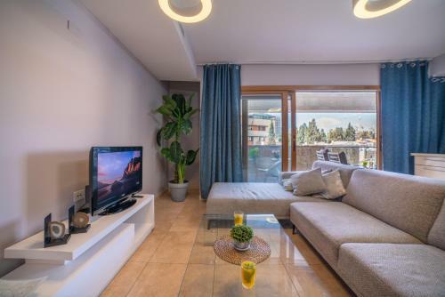Art Apartment In King David Residence