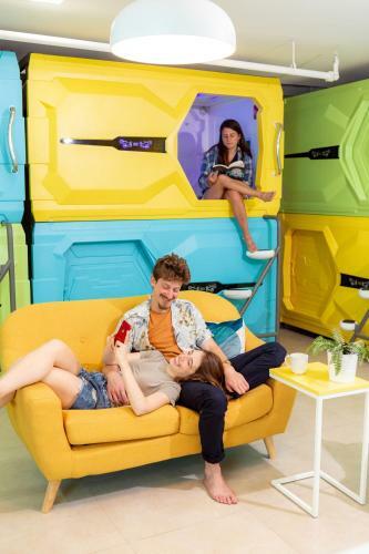 Albergue Capsuleinn By Indiginn