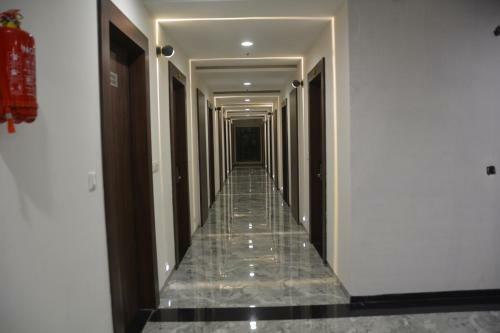 Hotel The Hind