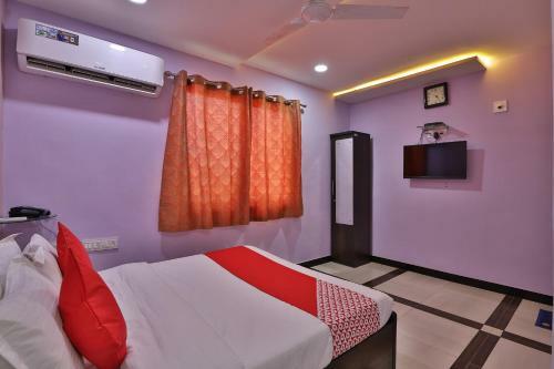 Oyo 41050 Hotel Om Villa