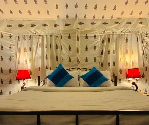 Agra Camps And Resort