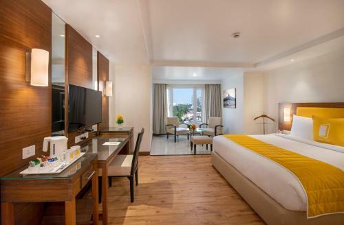 Hotel Bloomsuites L Ahmedabad