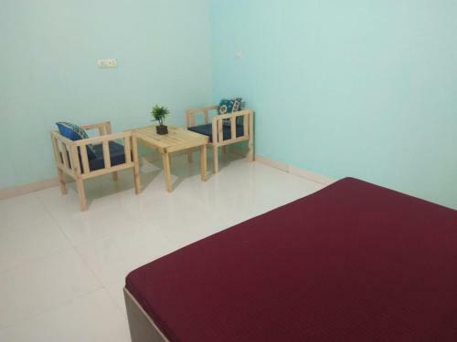 The Hangout Hostel Agra