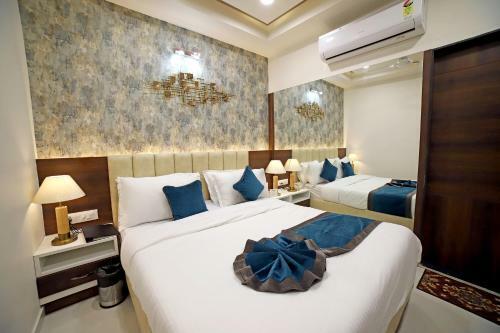 Hotel Priya Palace