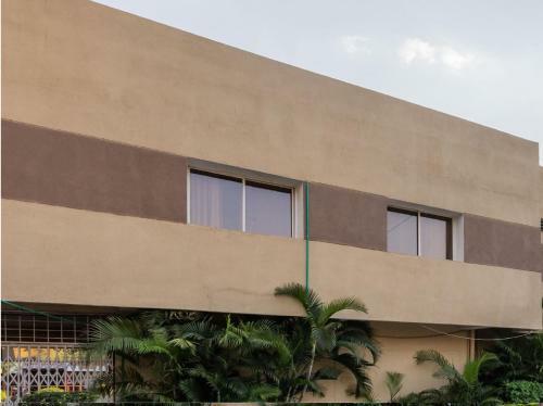 Oyo 75892 Hotel Krishna Palace