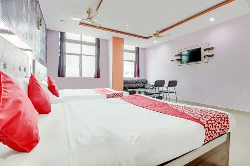Hotel Oyo 45999 Tulsi Palace