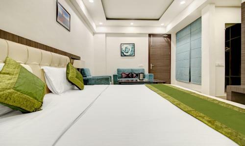 Hotel Treebo Trip Solitaire