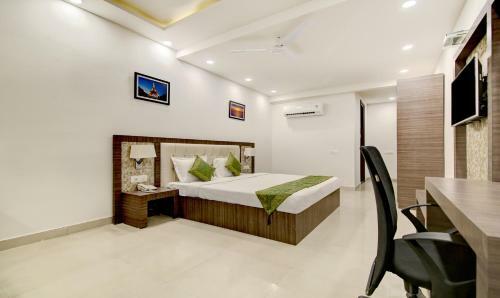 Hotel Treebo Trip Solitaire
