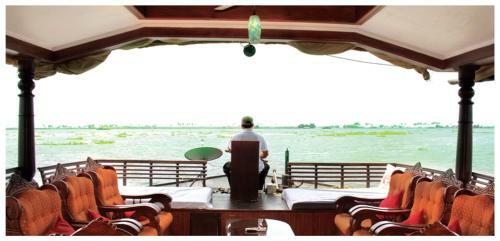 Hotel Alleppey Backwater Cruise