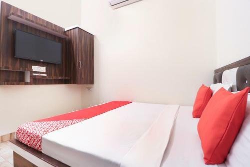 Hotel Oyo 69706 Royal King