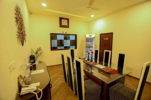Hotel Housewood Villas