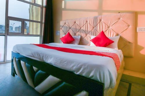 Hotel Oyo 65136 Meerut Inn