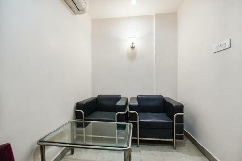 Oyo 30414 Hotel Us Residency