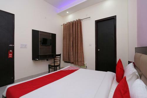 Hotel Oyo 15733 A-1 Residency