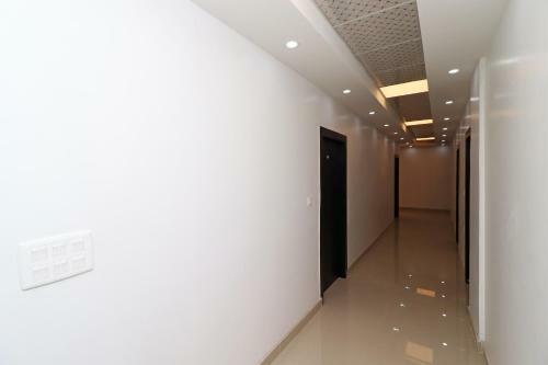 Oyo 28849 Hotel Sunshine