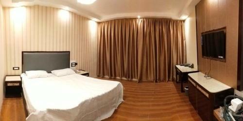 Hotel Park Land