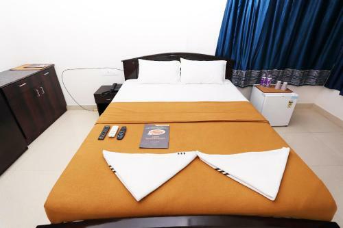 Longmen Hotel