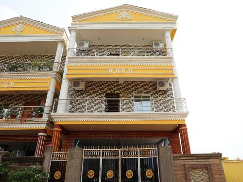 Hotel Oyo 72492 A K Residency
