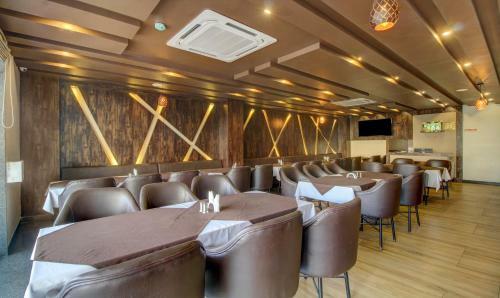 Treebo Trend Hotel Sampradaya Bistro
