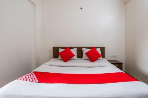 Hotel Oyo 68189 Durga Deluxe