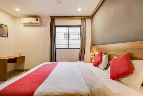 Hotel Canvas Suites - Silk Board