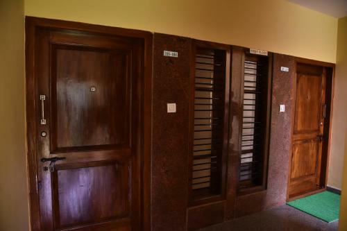 Hotel The Banjaara Suites