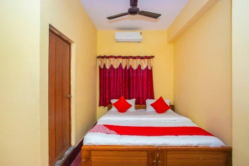 Oyo 23032 Hotel Mayur Paradise