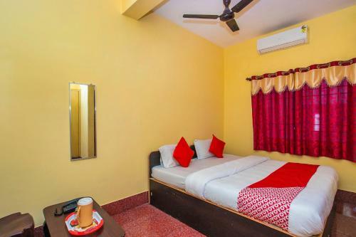 Oyo 23032 Hotel Mayur Paradise