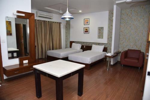 Hotel Twin Tulip Suites