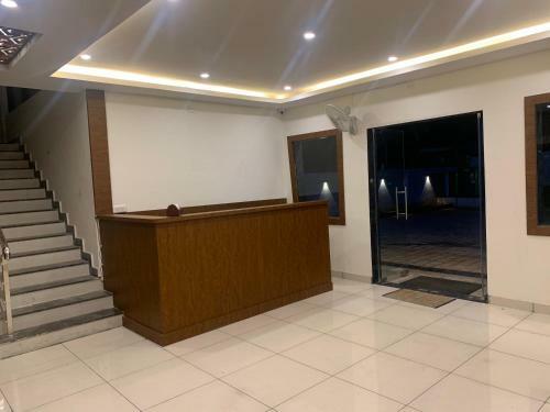 Hotel Airport City