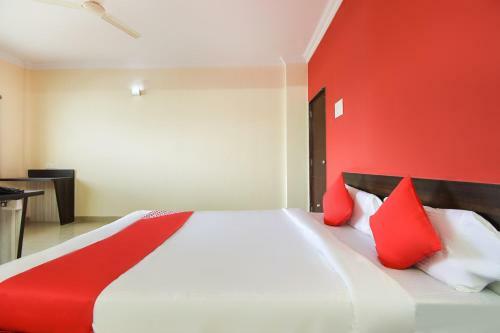 Oyo 43302 Hotel Sargam