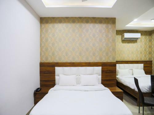 Capital O 79387 Hotel City Star And Restro