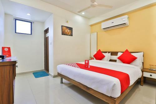 Hotel Oyo 15417 Red Rose