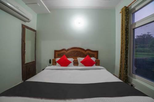 Hotel Corbett Castle