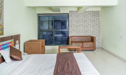 Hotel Lals Plaza
