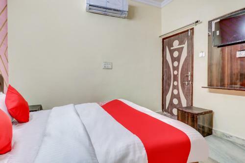 Oyo 70573 S K Hotel