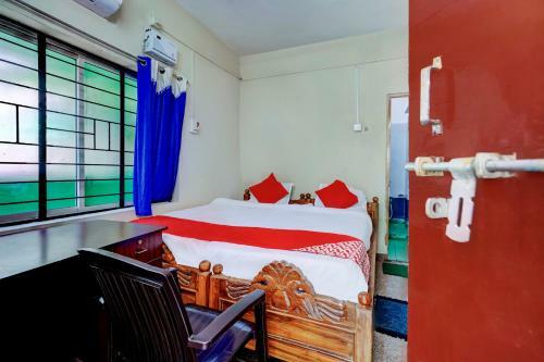 Oyo 60003 Hotel Santosh